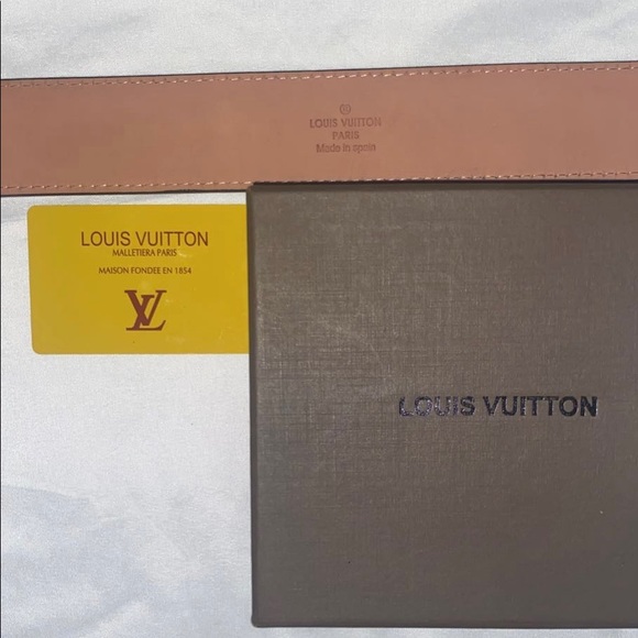 BLACK LOUIS VUITTON BELT - Picture 5 of 5